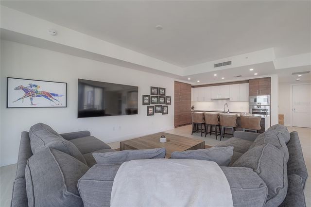 2103 BAYSHORE BOULEVARD 802, Tampa, FL 33606