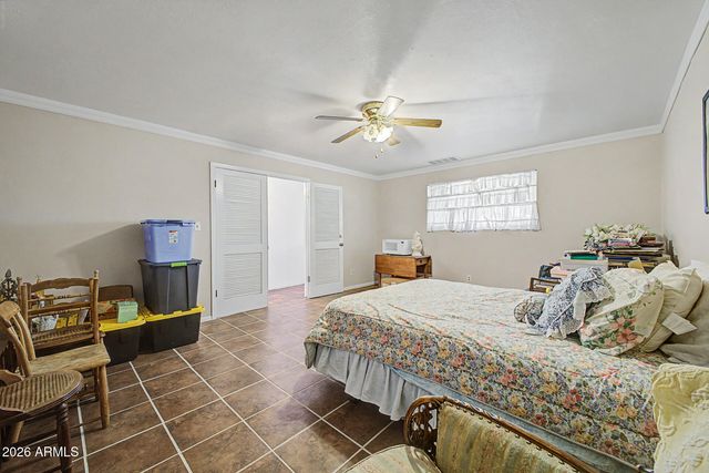 5324 W LEWIS Avenue, Phoenix, AZ 85035