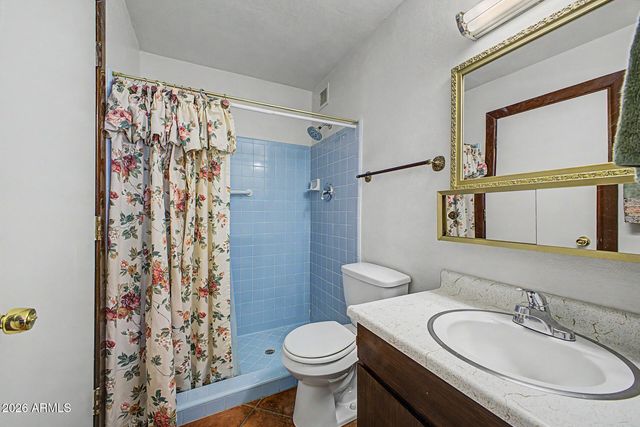 5324 W LEWIS Avenue, Phoenix, AZ 85035