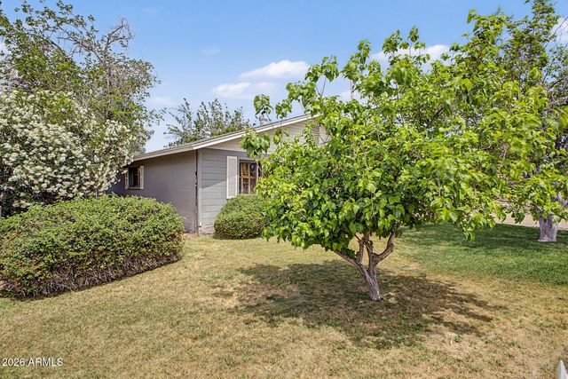 5324 W LEWIS Avenue, Phoenix, AZ 85035