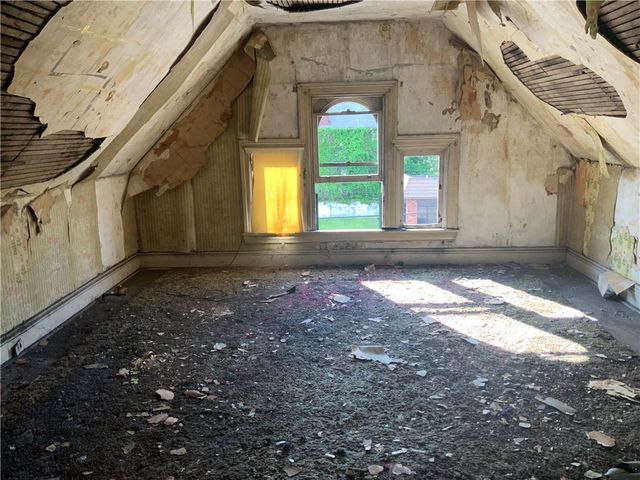 1102 Swissvale Ave, Wilkinsburg, PA 15221