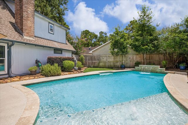 17619 Cassina Drive, Spring, TX 77388