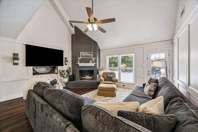 17619 Cassina Drive, Spring, TX 77388