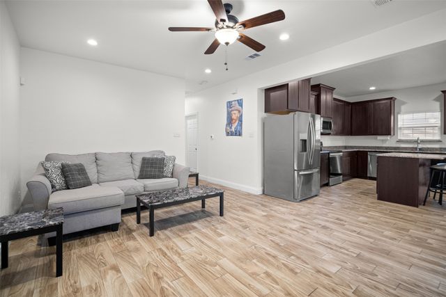 4112 Roberts Street, Greenville, TX 75401
