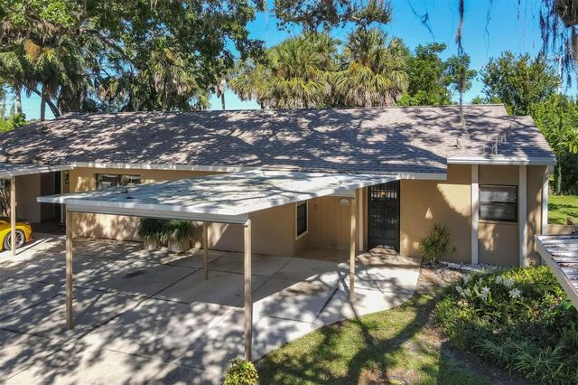 4715 VILLAGE GARDENS DRIVE 68, Sarasota, FL 34234