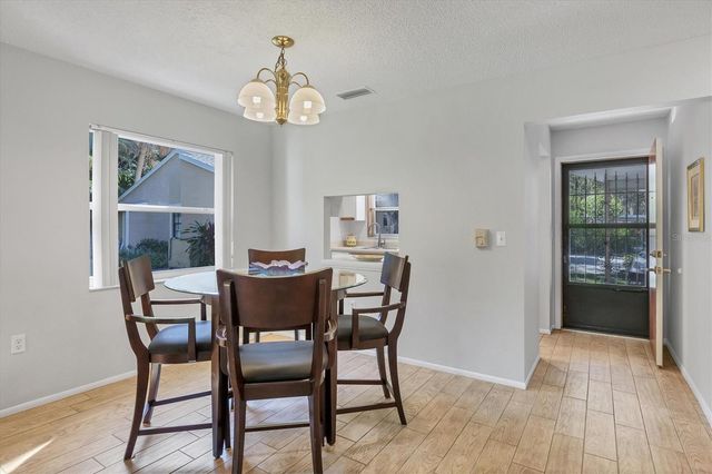 4715 VILLAGE GARDENS DRIVE 68, Sarasota, FL 34234