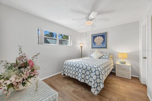 4715 VILLAGE GARDENS DRIVE 68, Sarasota, FL 34234