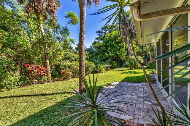 4715 VILLAGE GARDENS DRIVE 68, Sarasota, FL 34234