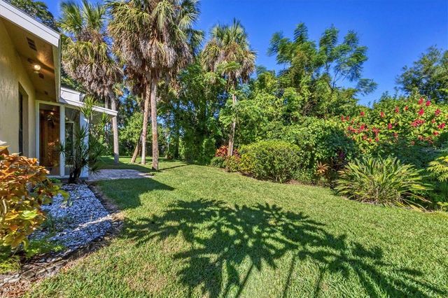 4715 VILLAGE GARDENS DRIVE 68, Sarasota, FL 34234