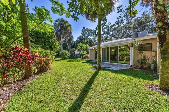 4715 VILLAGE GARDENS DRIVE 68, Sarasota, FL 34234