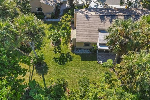 4715 VILLAGE GARDENS DRIVE 68, Sarasota, FL 34234