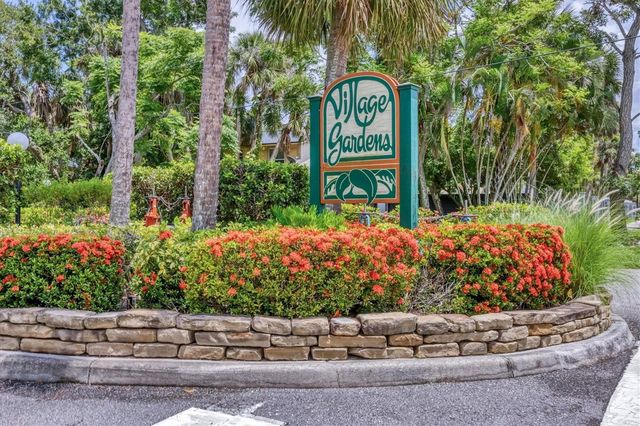 4715 VILLAGE GARDENS DRIVE 68, Sarasota, FL 34234