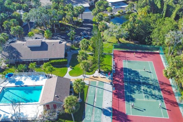 4715 VILLAGE GARDENS DRIVE 68, Sarasota, FL 34234