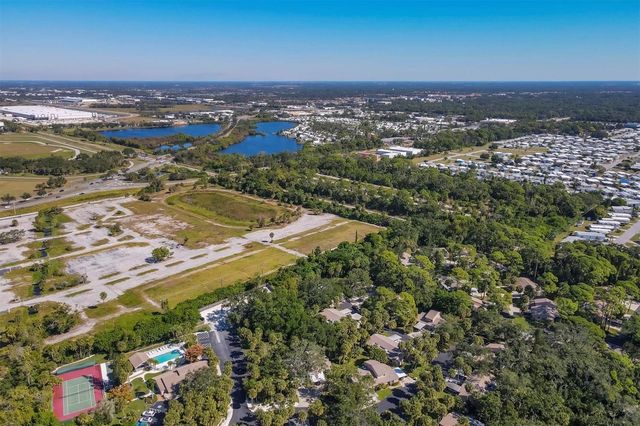 4715 VILLAGE GARDENS DRIVE 68, Sarasota, FL 34234