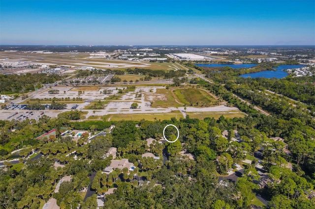 4715 VILLAGE GARDENS DRIVE 68, Sarasota, FL 34234