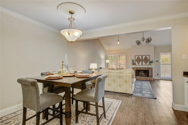 734 Augusta Drive 734, Houston, TX 77057