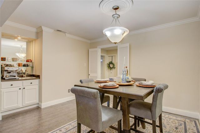 734 Augusta Drive 734, Houston, TX 77057