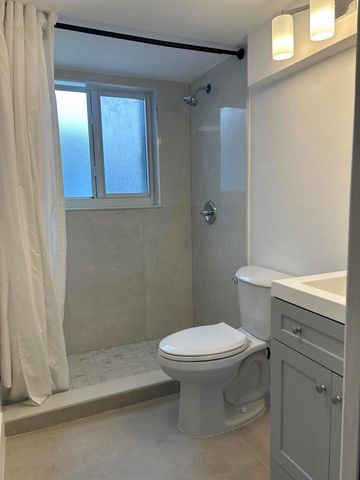 1980 Sunset Avenue 12, Lake Worth Beach, FL 33461
