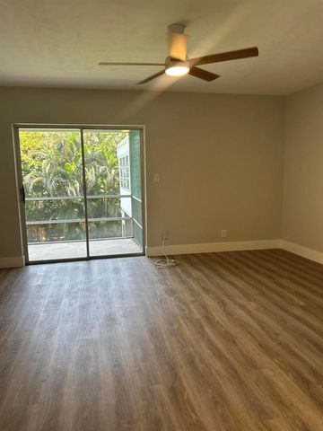 1980 Sunset Avenue 12, Lake Worth Beach, FL 33461