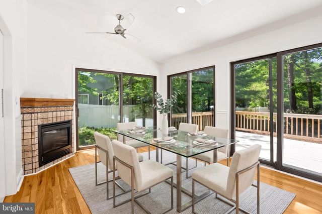 34 OAKWOOD DR, Medford, NJ 08055
