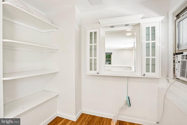34 OAKWOOD DR, Medford, NJ 08055