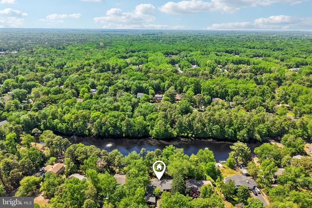 34 OAKWOOD DR, Medford, NJ 08055