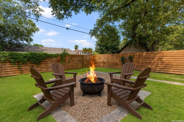 331 Furr, San Antonio, TX 78201