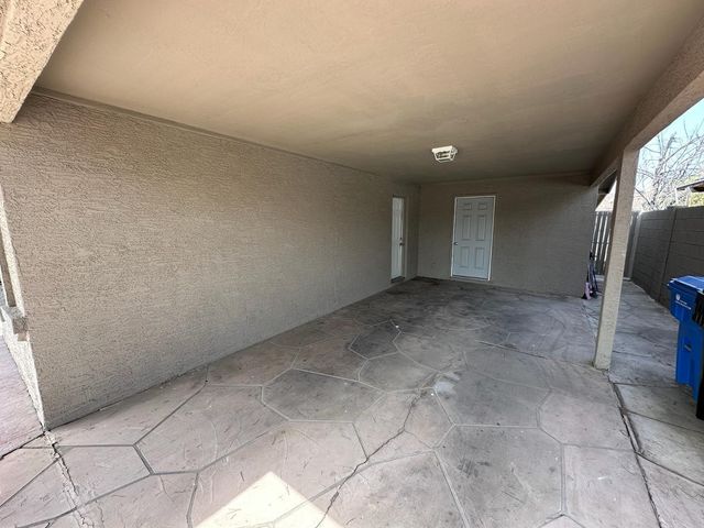 18202 N 33rd Avenue, Phoenix, AZ 85053