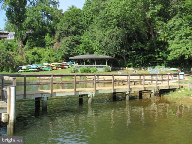 121 SEVERN WAY, Arnold, MD 21012