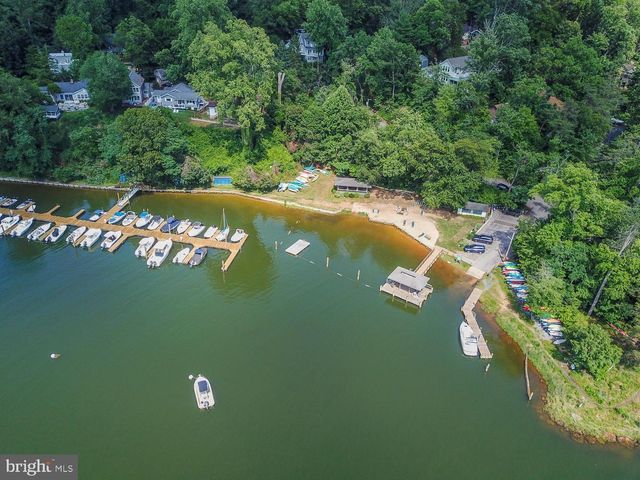 121 SEVERN WAY, Arnold, MD 21012