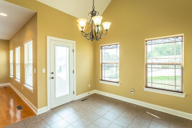878 Windrush Loop, Chattanooga, TN 37421