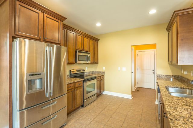 878 Windrush Loop, Chattanooga, TN 37421