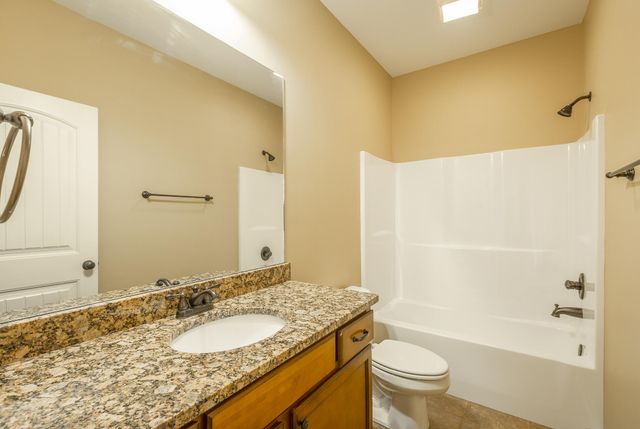 878 Windrush Loop, Chattanooga, TN 37421
