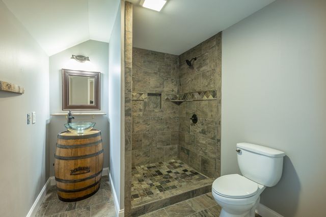 878 Windrush Loop, Chattanooga, TN 37421