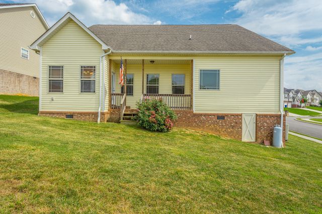 878 Windrush Loop, Chattanooga, TN 37421
