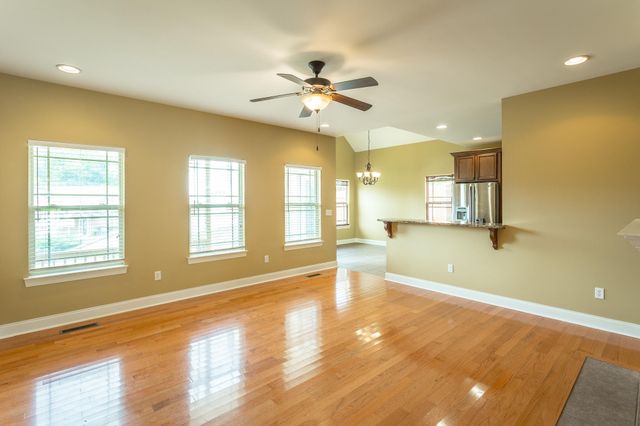 878 Windrush Loop, Chattanooga, TN 37421