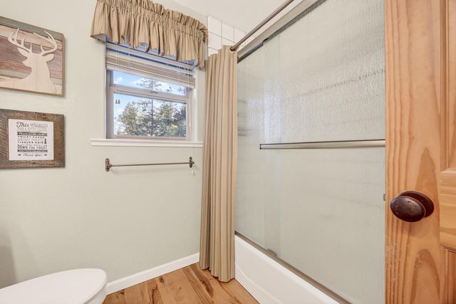 1660 Columbia Way, Arnold, CA 95223