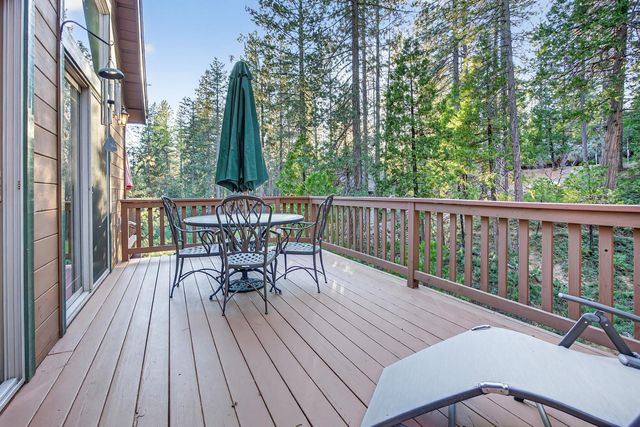 1660 Columbia Way, Arnold, CA 95223