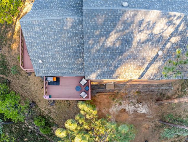 1660 Columbia Way, Arnold, CA 95223