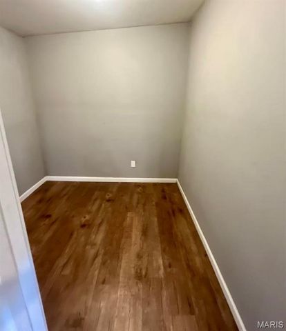 750 Robinwood Drive, Florissant, MO 63033