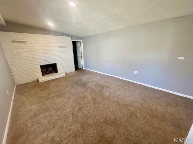 750 Robinwood Drive, Florissant, MO 63033