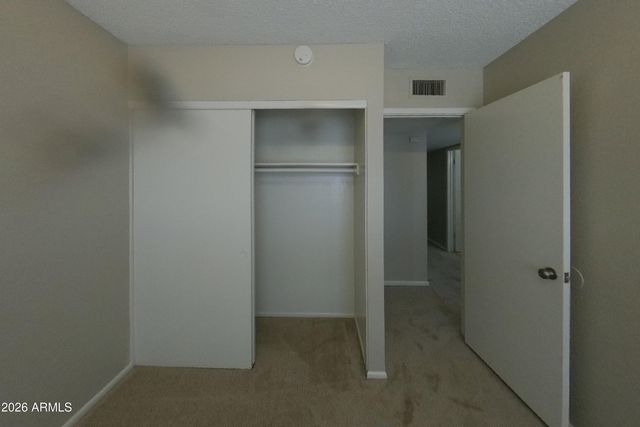 1628 E SAINT ANNE Avenue, Phoenix, AZ 85042