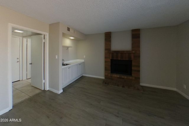 1628 E SAINT ANNE Avenue, Phoenix, AZ 85042