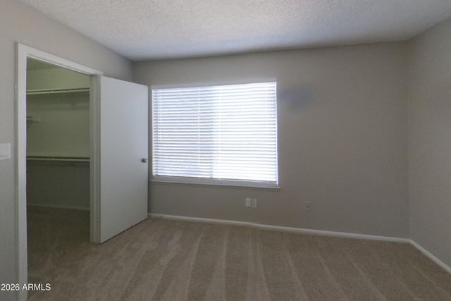 1628 E SAINT ANNE Avenue, Phoenix, AZ 85042