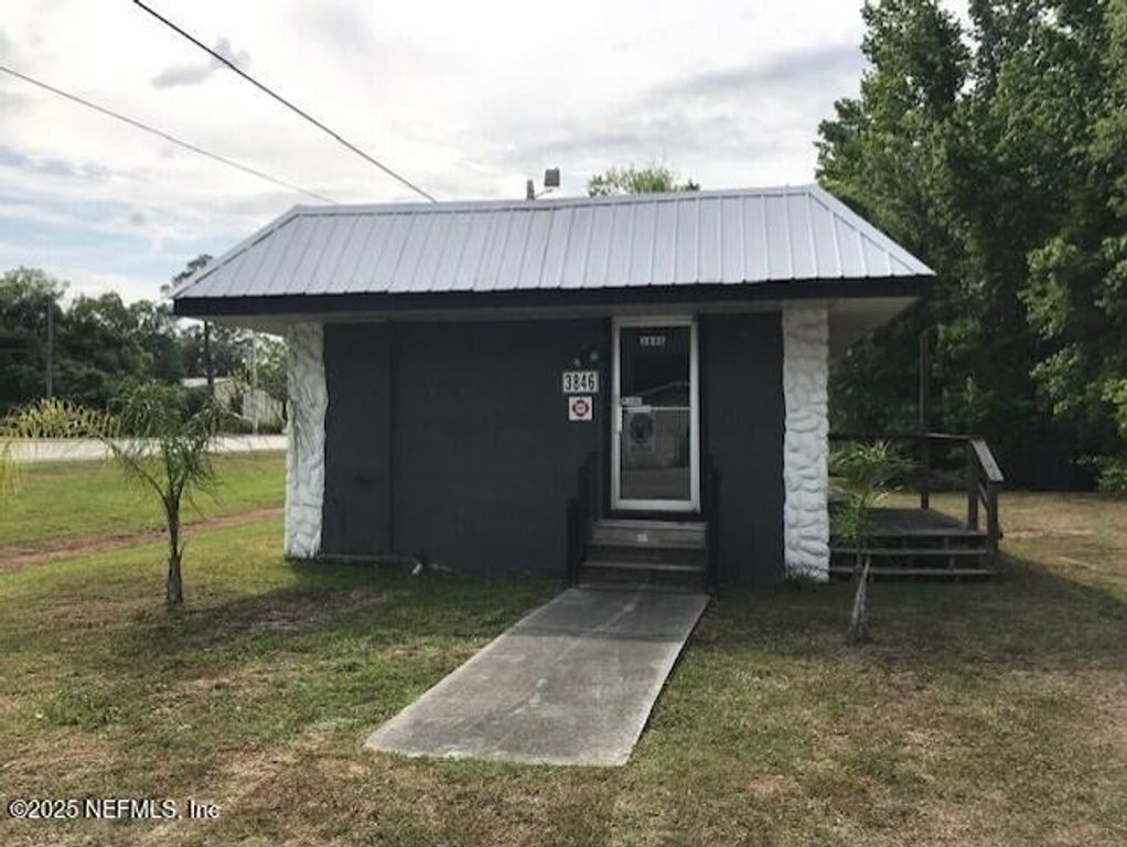 3846 REID Street, Palatka, FL 32177