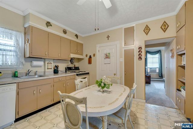 79 Washington Street, Harrison, NJ 07029