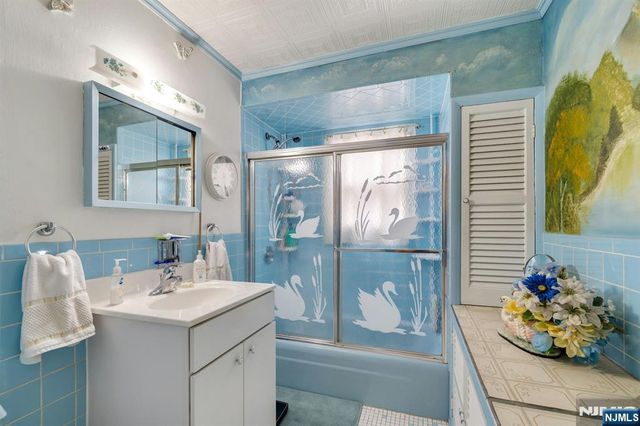 79 Washington Street, Harrison, NJ 07029