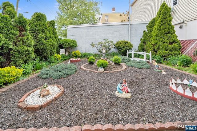 79 Washington Street, Harrison, NJ 07029