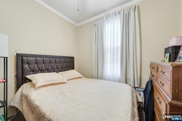 79 Washington Street, Harrison, NJ 07029