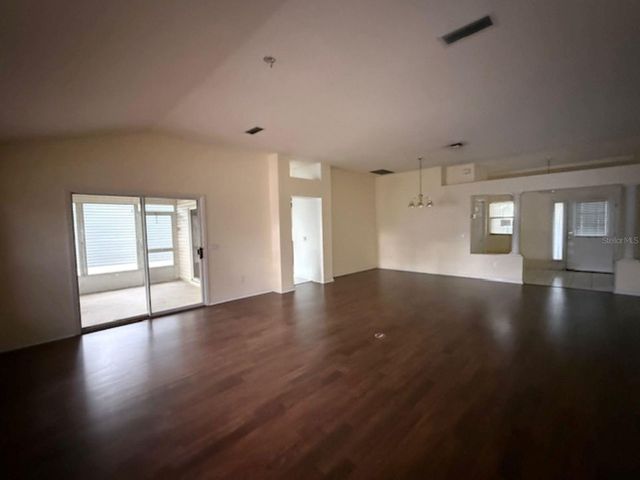 1109 MONTEREY LANE, Lady Lake, FL 32159